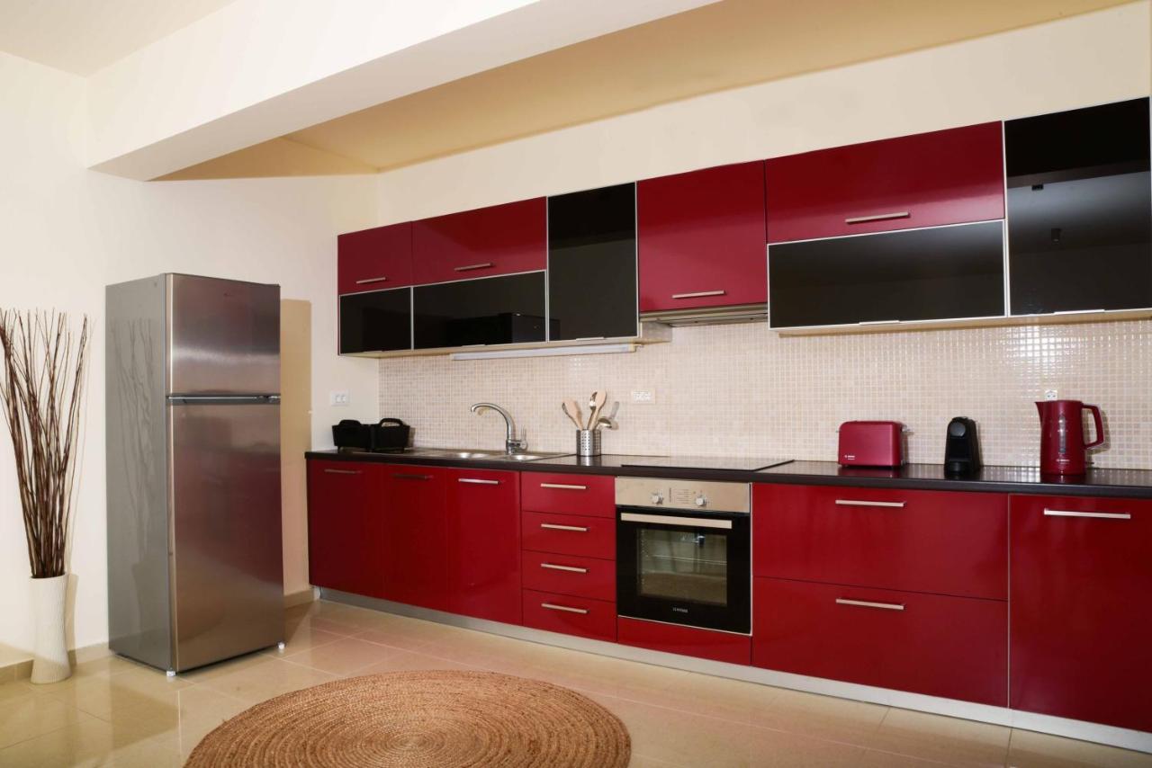 Oikies Luxury Apartments With Private Free Parking Area Agios Nikolaos Exterior foto